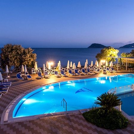 Mediterranean Beach Resort Laganas Esterno foto